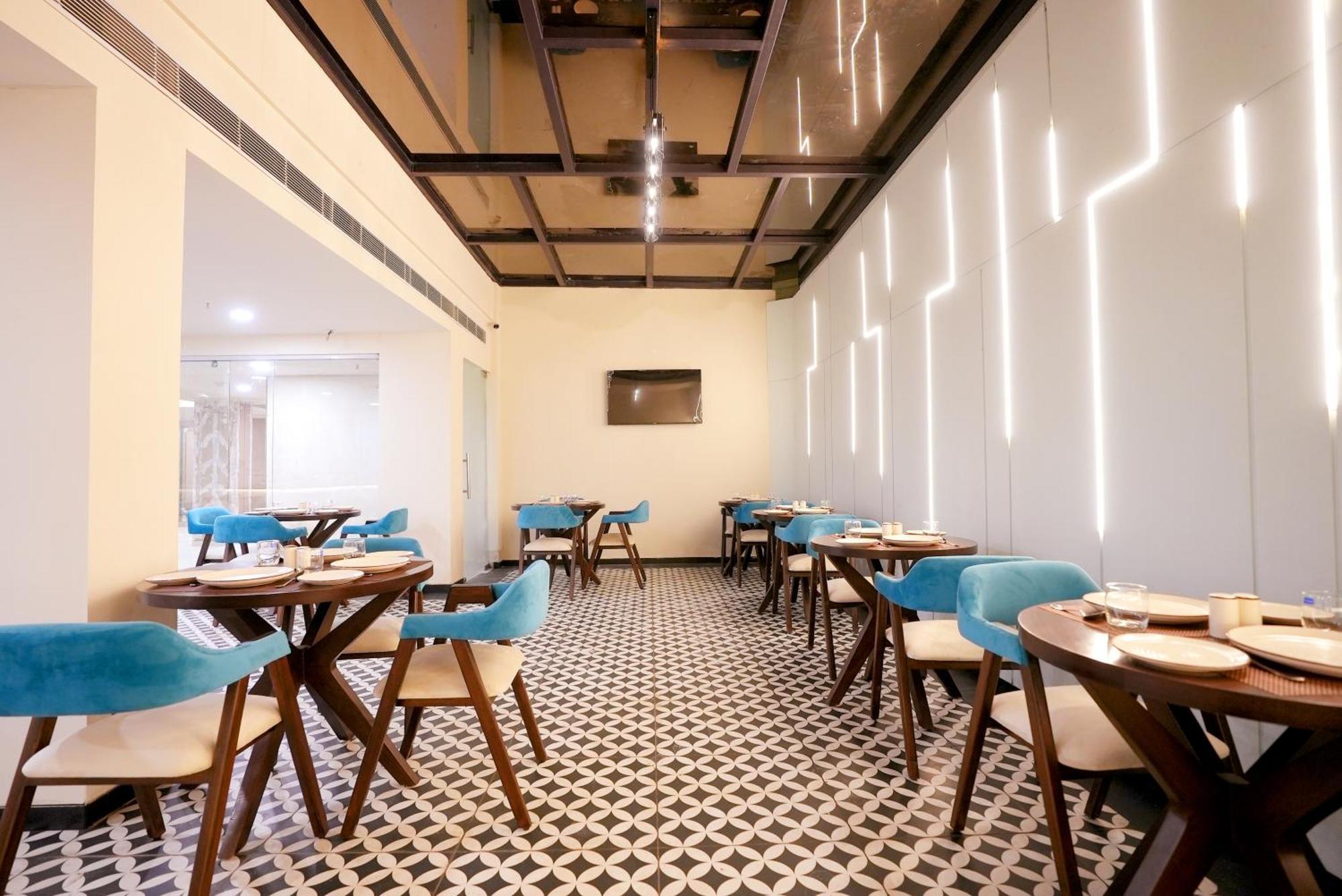 Hotel Limon & Banquet Sector 29, 古尔冈 外观 照片