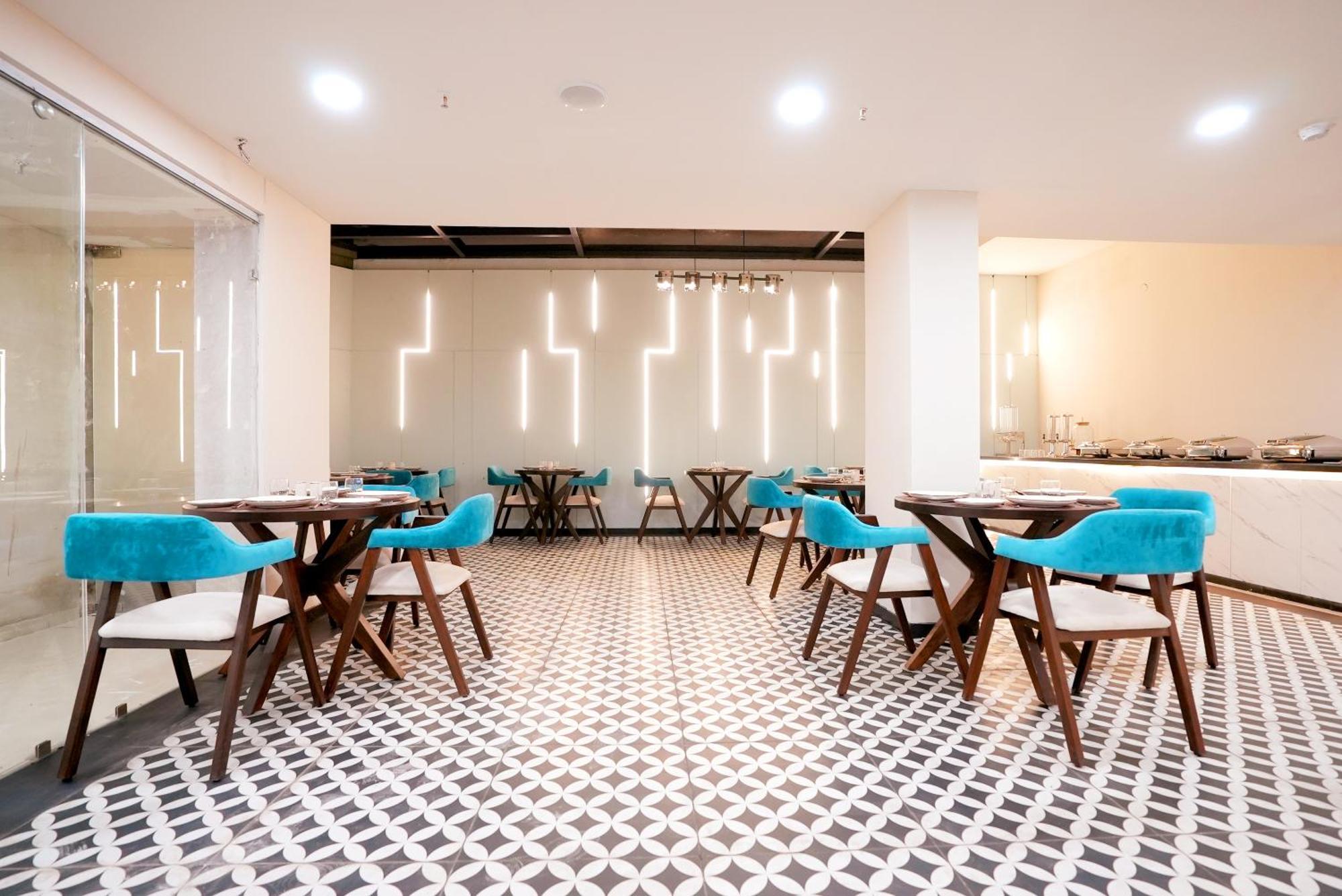 Hotel Limon & Banquet Sector 29, 古尔冈 外观 照片