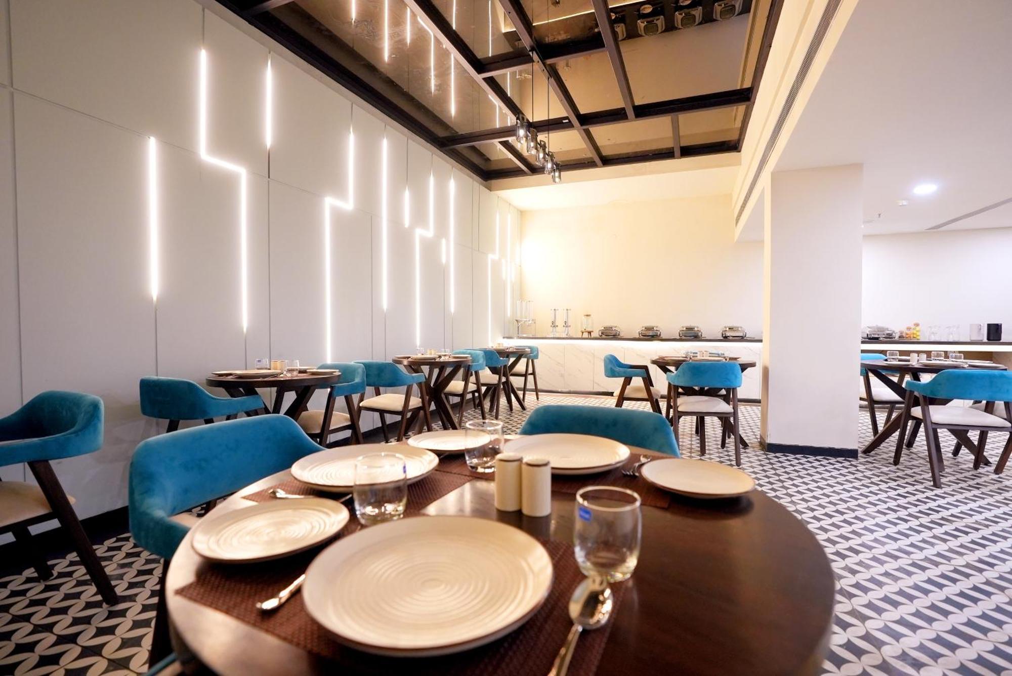 Hotel Limon & Banquet Sector 29, 古尔冈 外观 照片