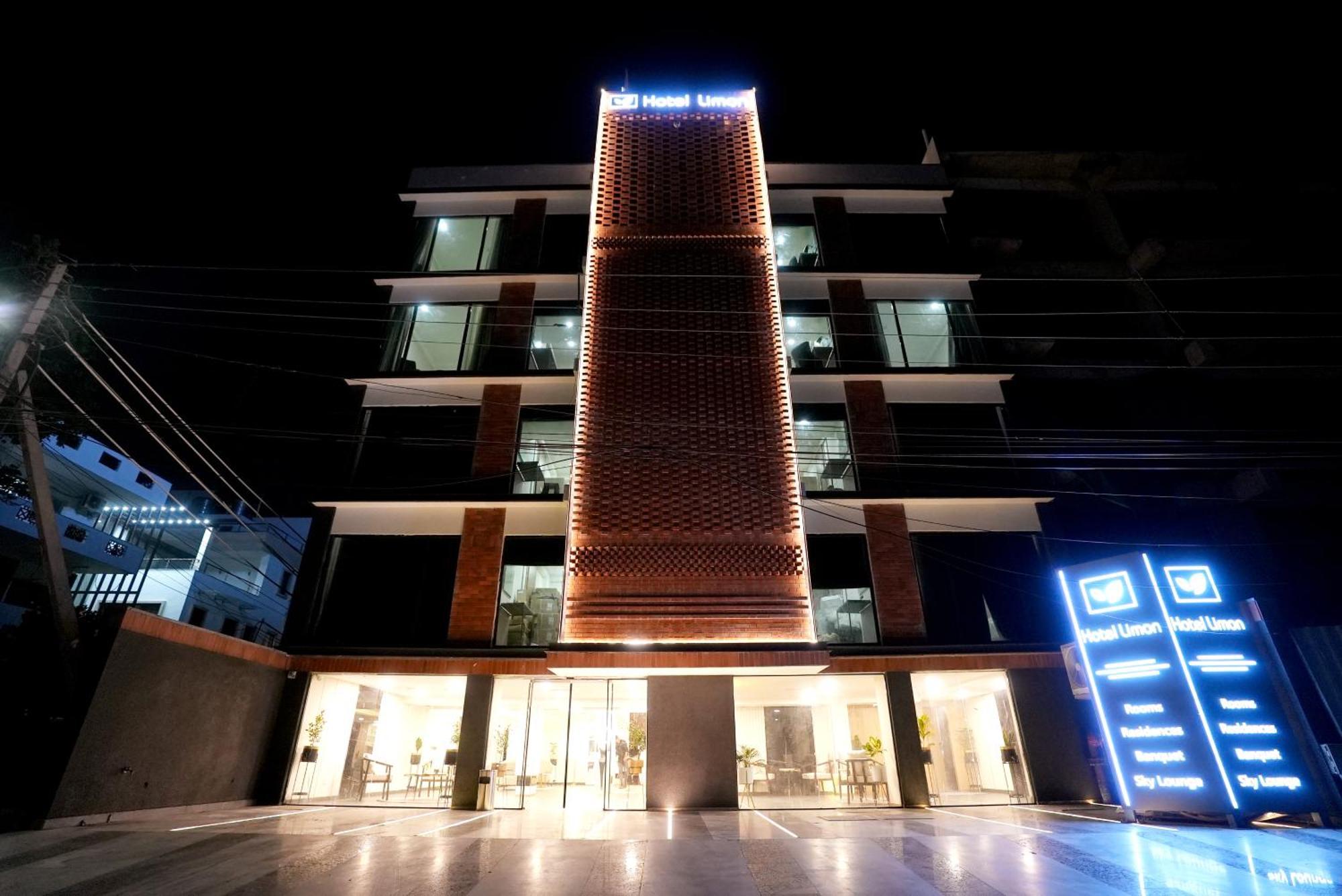 Hotel Limon & Banquet Sector 29, 古尔冈 外观 照片
