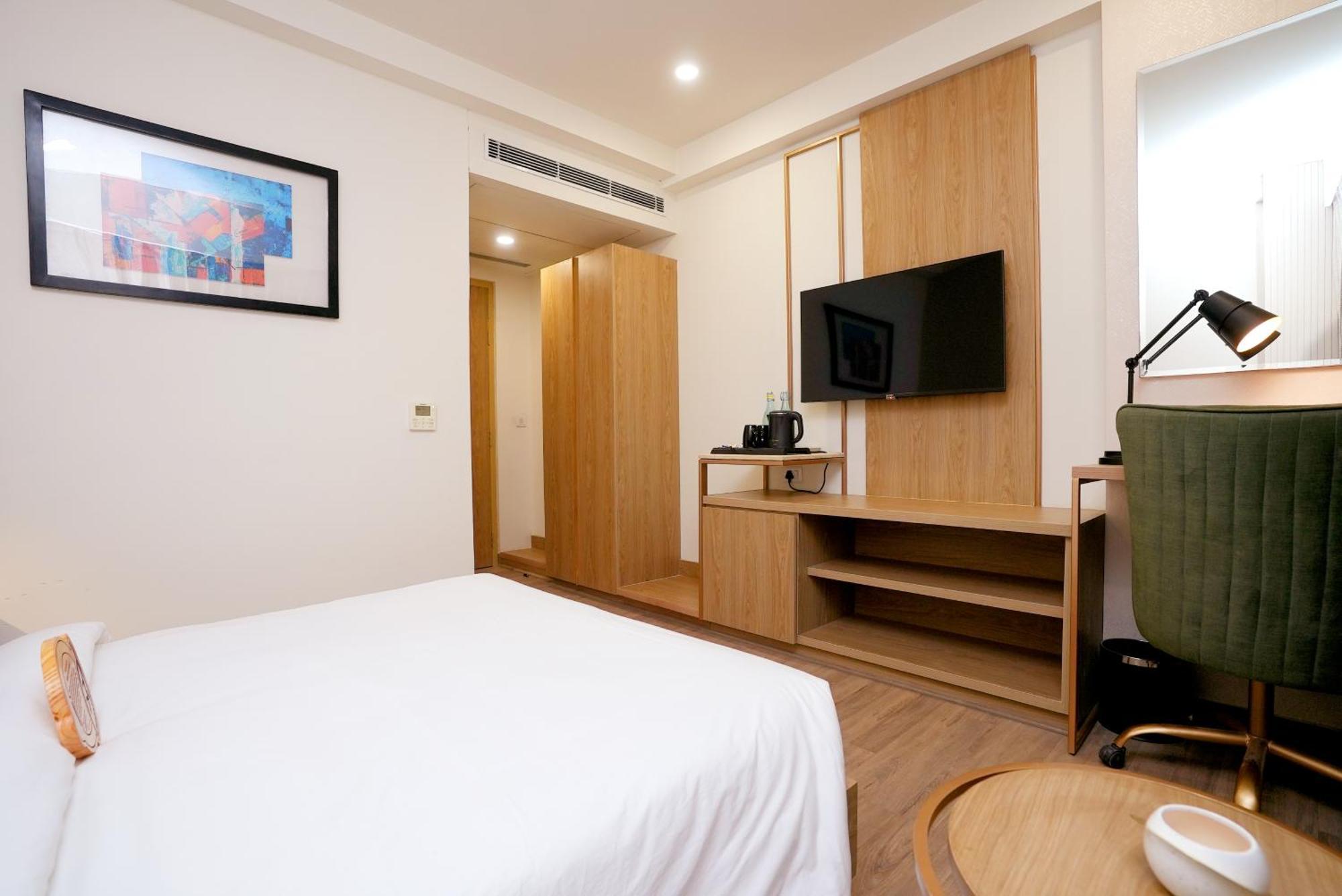 Hotel Limon & Banquet Sector 29, 古尔冈 外观 照片